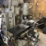 汎用フライス加工機