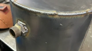 お客様のイメージから鉄製タンクを製作｜溶接の相談はアラヤへ