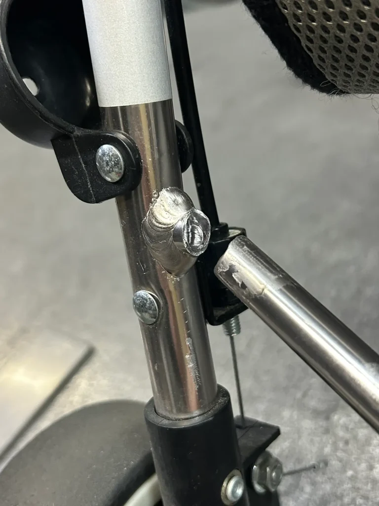 買い物カート　アルミパイプ