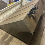 フォークリフト用バケットの修理