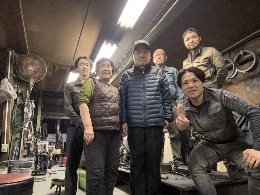 有限会社アラヤの従業員